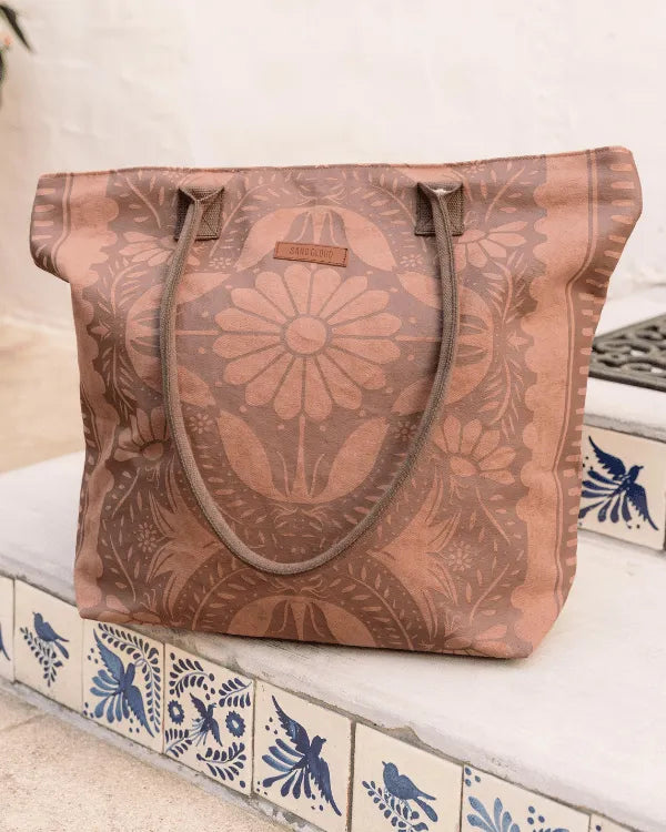 Nippon Daisy Beach Tote