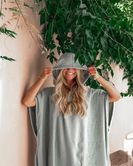Terra Hooded Poncho Sage